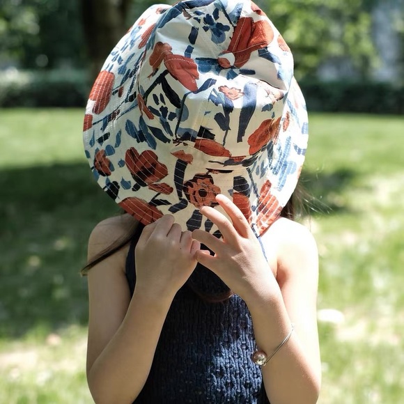 Flower hat for kids - Picture 3 of 4